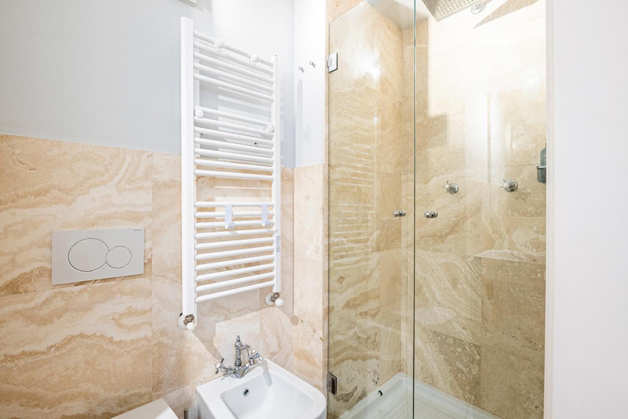Suite In Pz. Michelangelo: Due Camere Con Due Bagni ฟลอเรนซ์ ภายนอก รูปภาพ