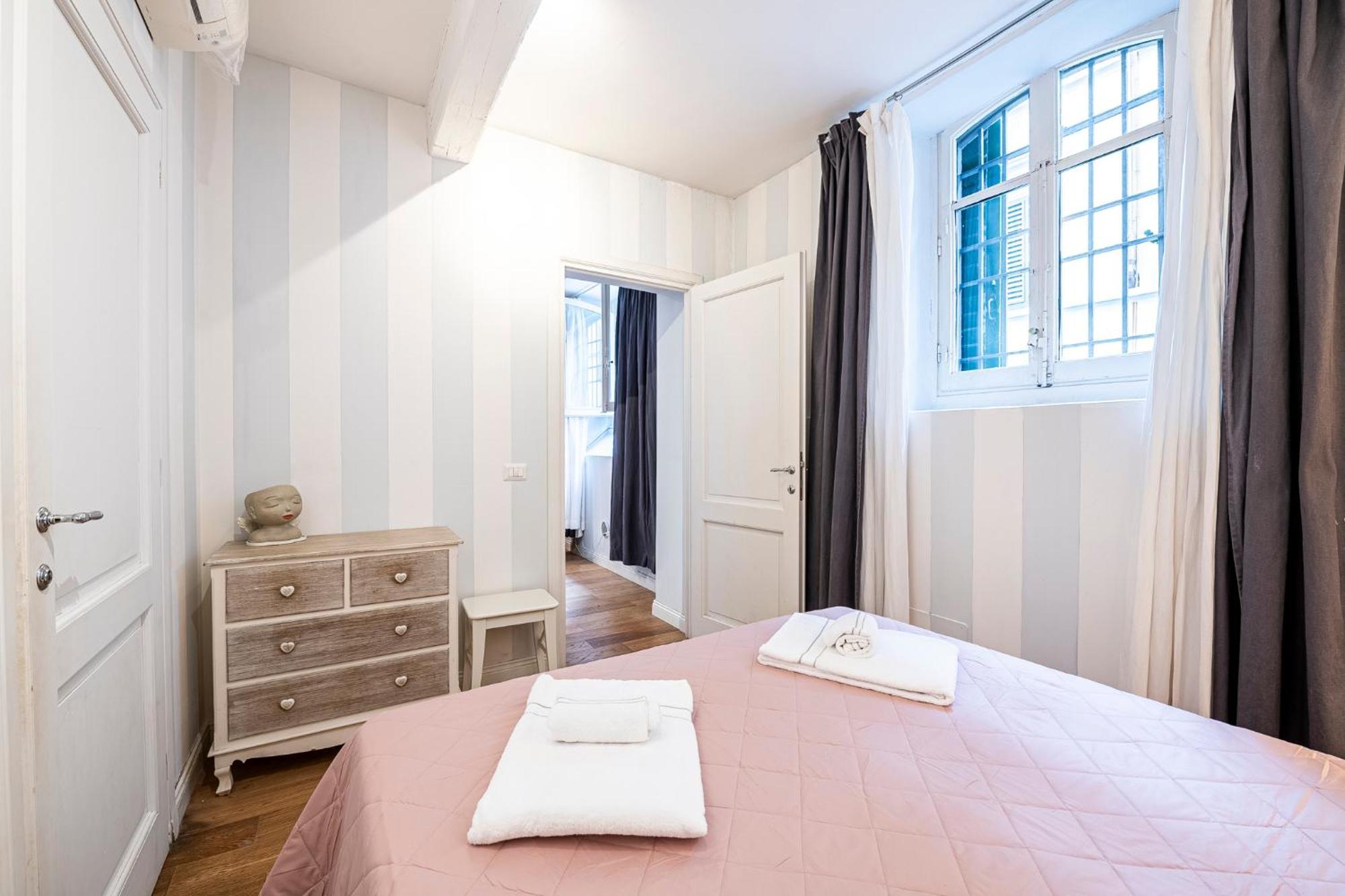 Suite In Pz. Michelangelo: Due Camere Con Due Bagni ฟลอเรนซ์ ภายนอก รูปภาพ