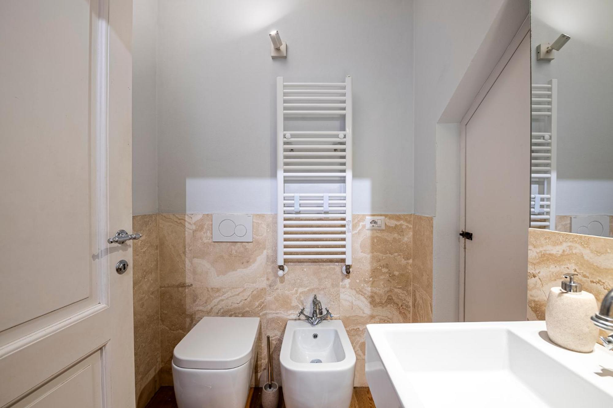 Suite In Pz. Michelangelo: Due Camere Con Due Bagni ฟลอเรนซ์ ภายนอก รูปภาพ