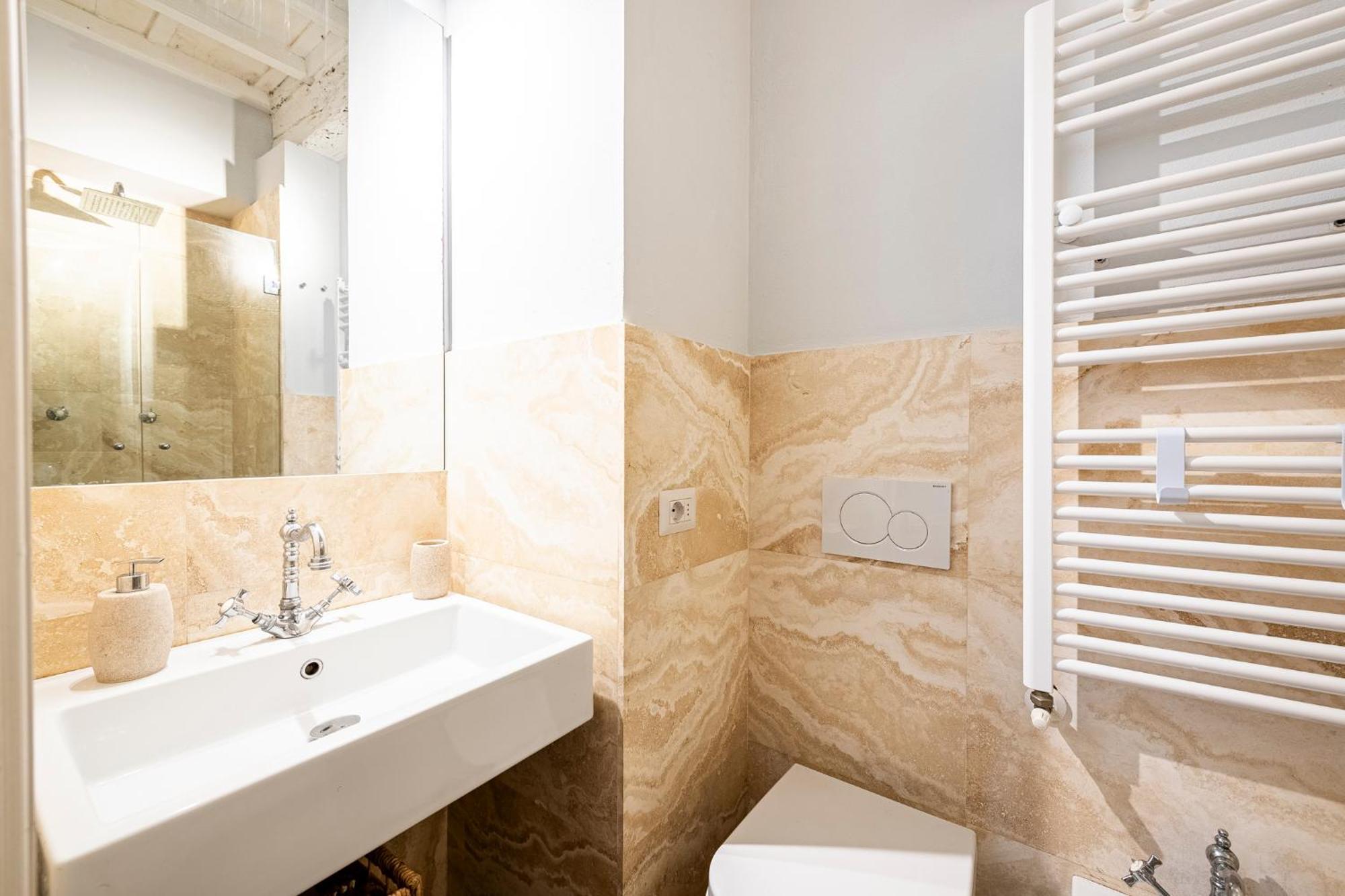 Suite In Pz. Michelangelo: Due Camere Con Due Bagni ฟลอเรนซ์ ภายนอก รูปภาพ