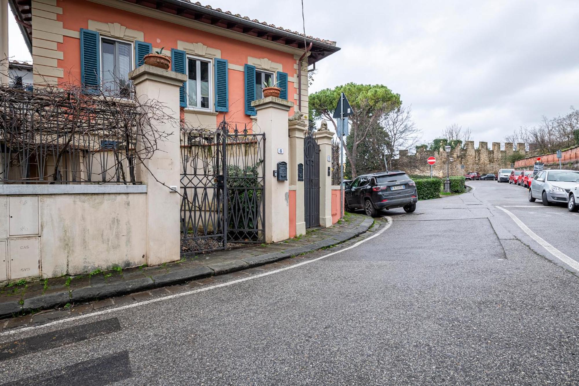 Suite In Pz. Michelangelo: Due Camere Con Due Bagni ฟลอเรนซ์ ภายนอก รูปภาพ